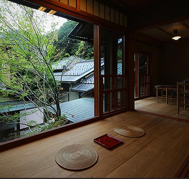 Photo: Hiratakan Annex Building