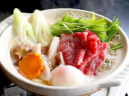 Udon noodles in hot pot